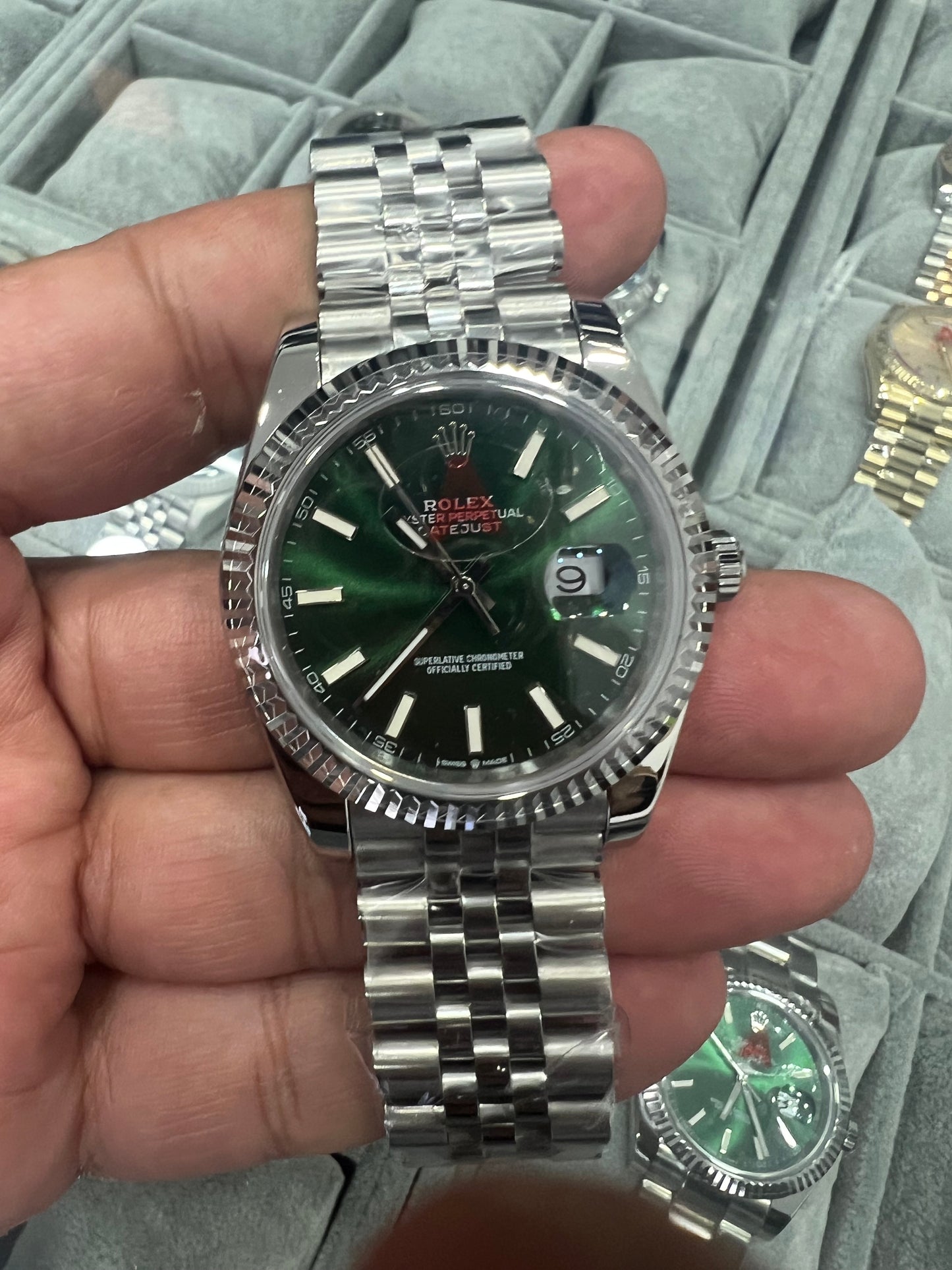 Datejust 41 Steel Green Dial Fluted Bezel Jubilee