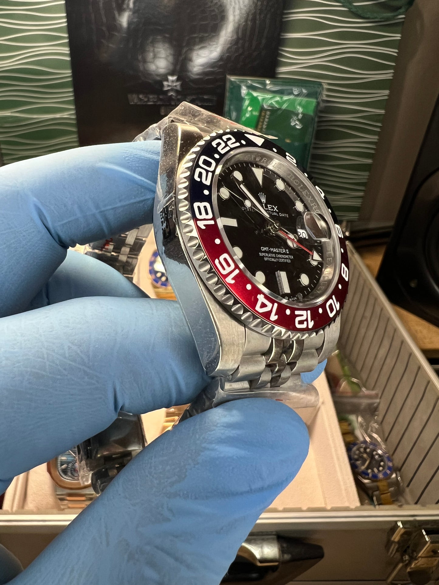 GMT-Master II Pepsi Black Dial Jubilee 40mm
