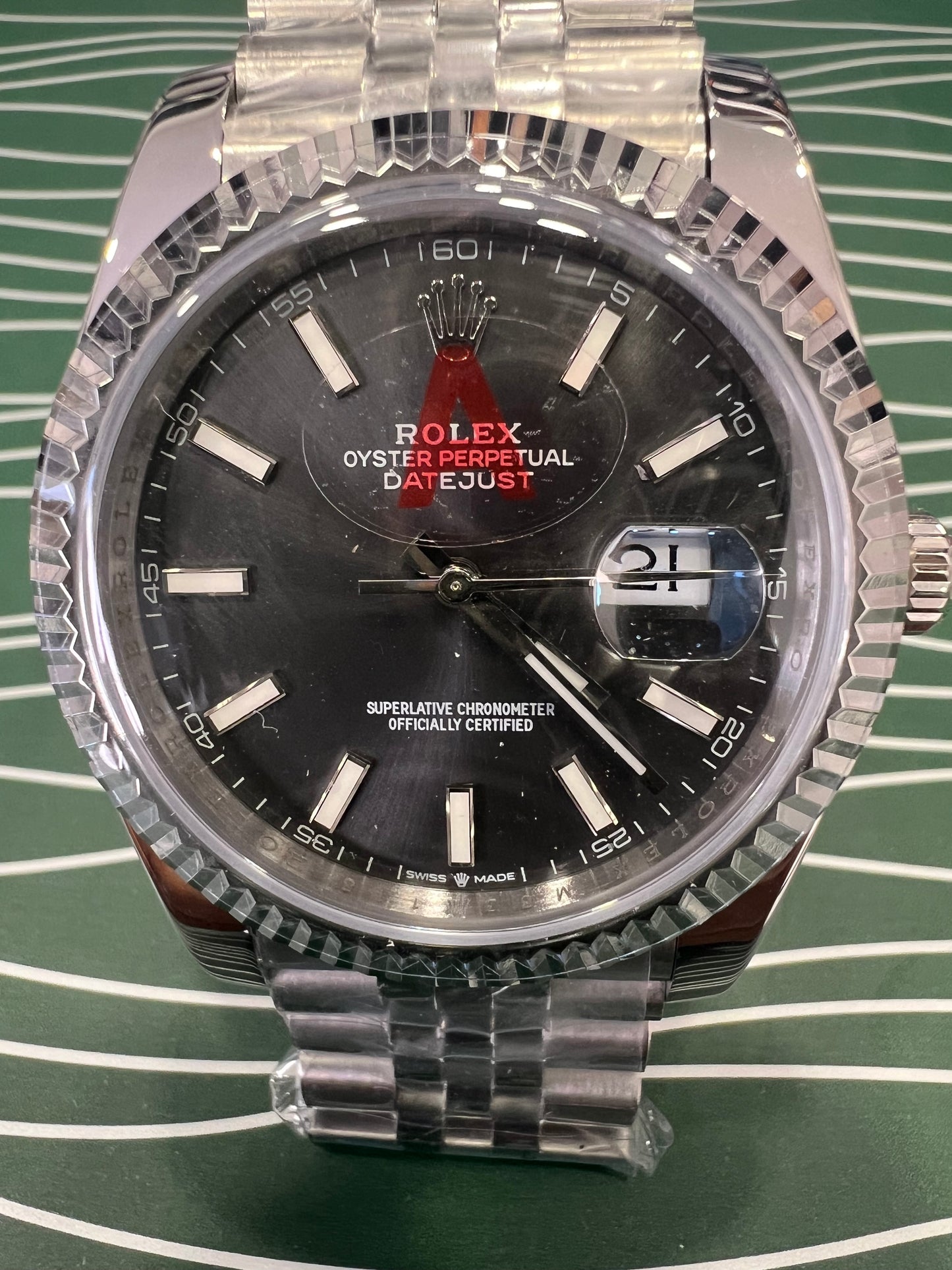 Datejust 41 Steel Dark Grey Dial Stick Markers Fluted Bezel Jubilee