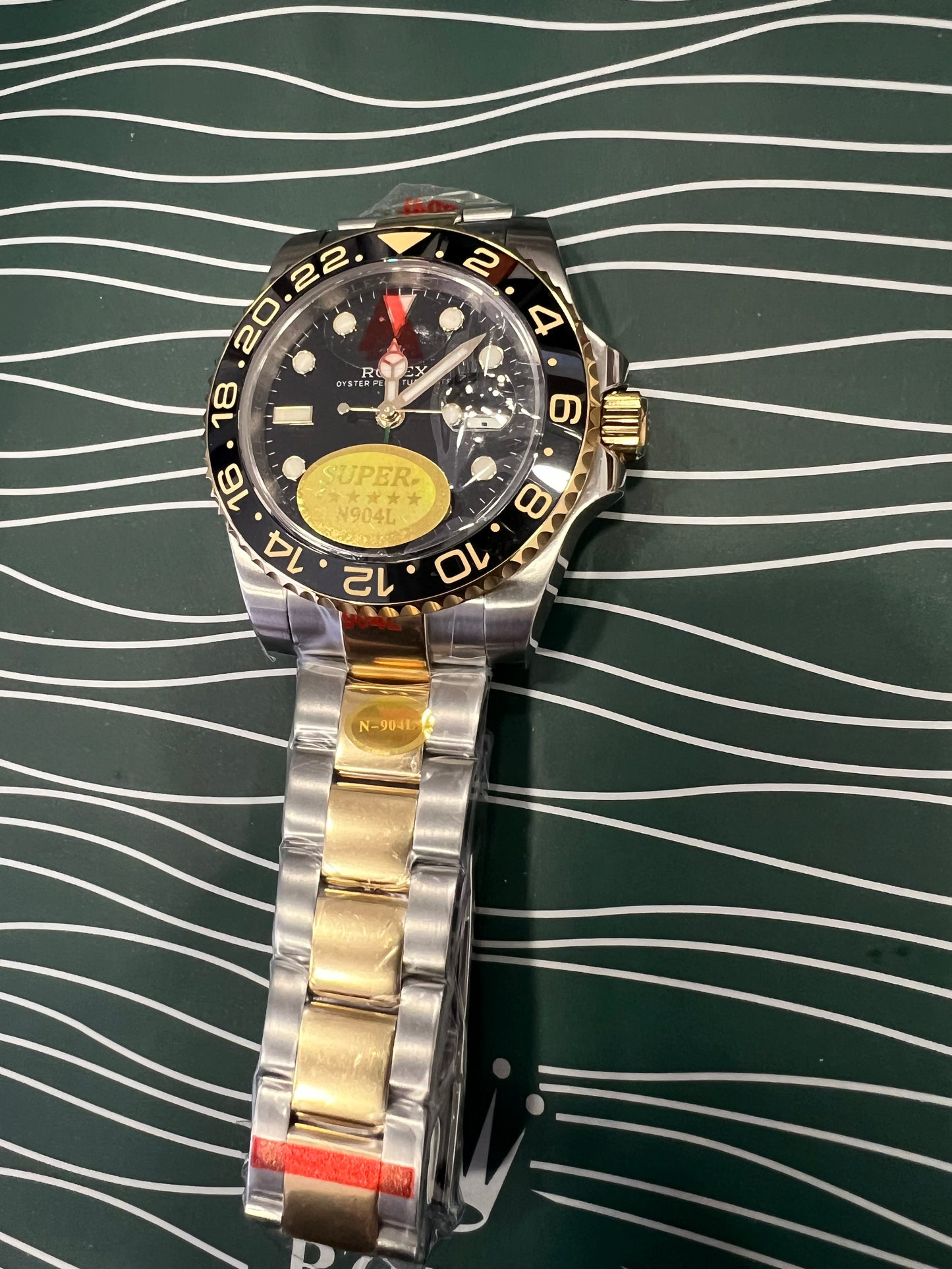 GMT-Master II 2-Tone Black Dial Oyster 40mm