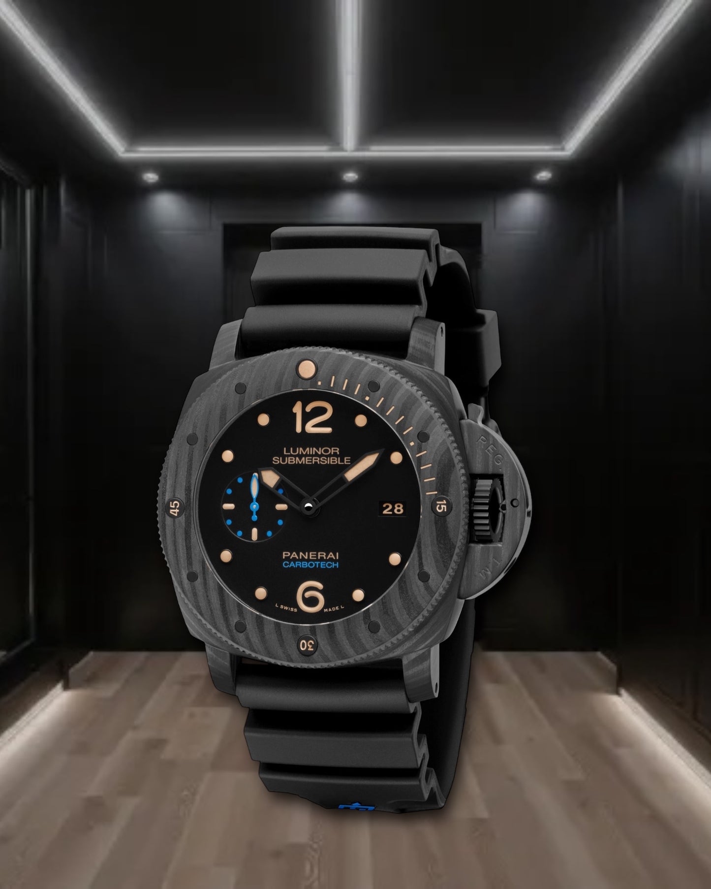 Panerai Luminor Submersible PAM00616 Carbotech 47mm