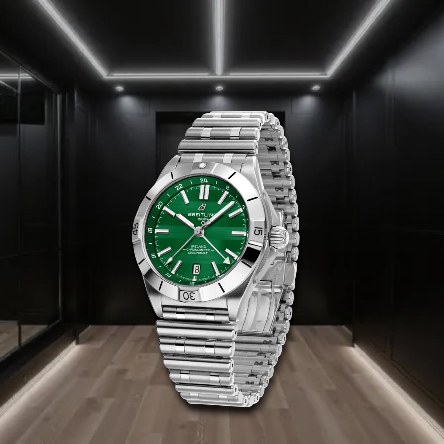 Breitling Chronomat Automatic GMT Green Dial 40mm