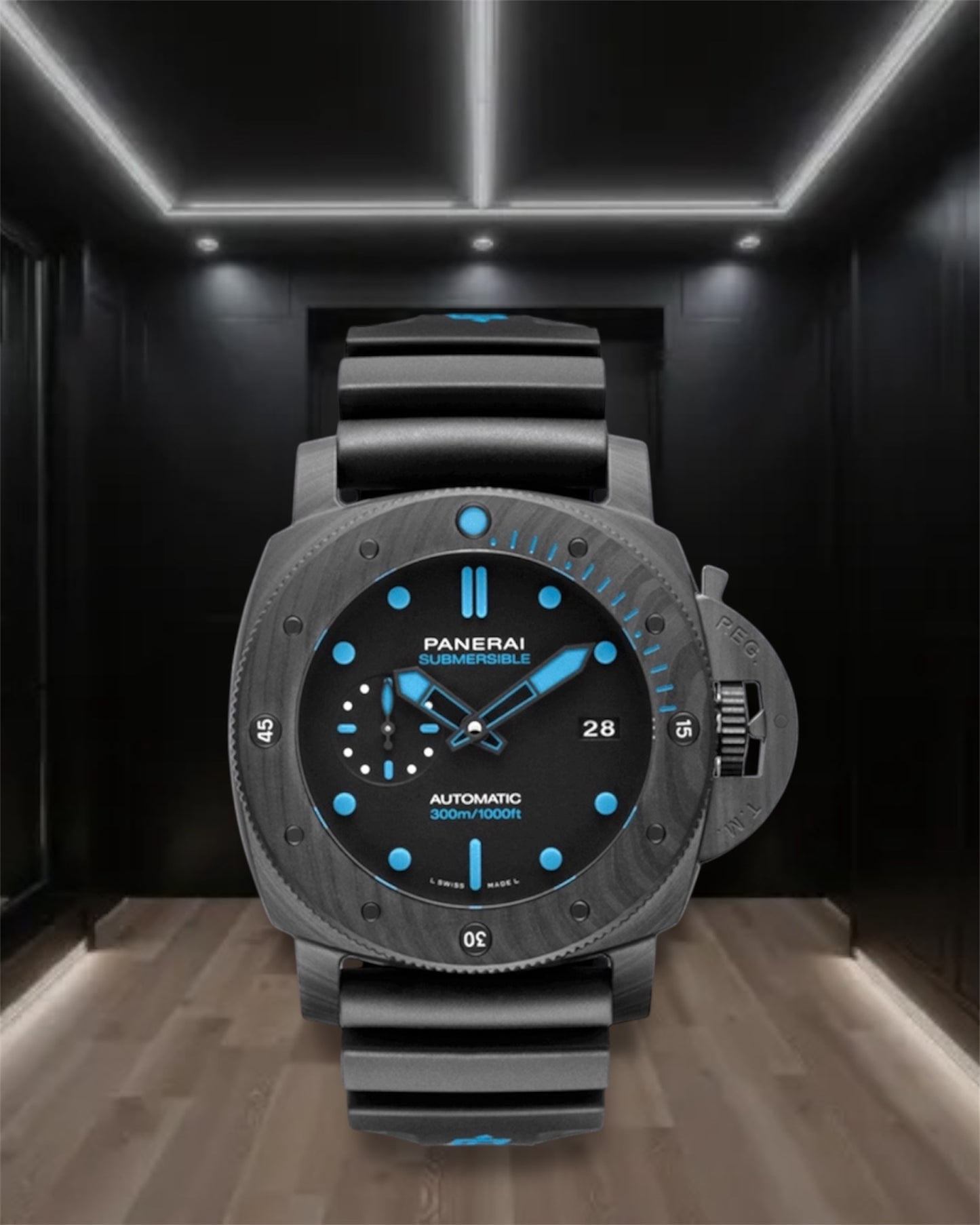 Panerai Submersible Carbotech 47mm