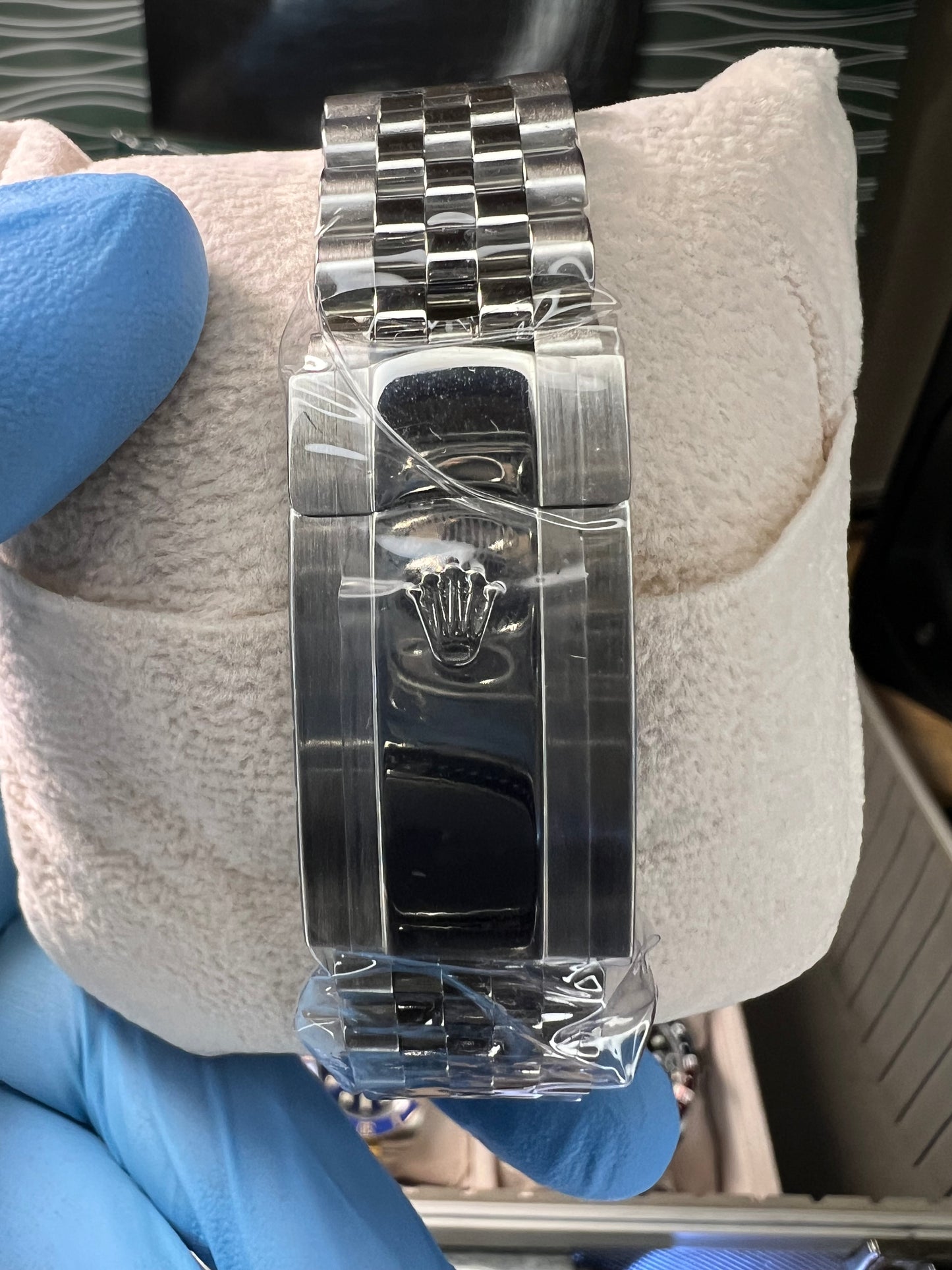 Datejust 41 Steel Dark Grey Dial Stick Markers Fluted Bezel Jubilee