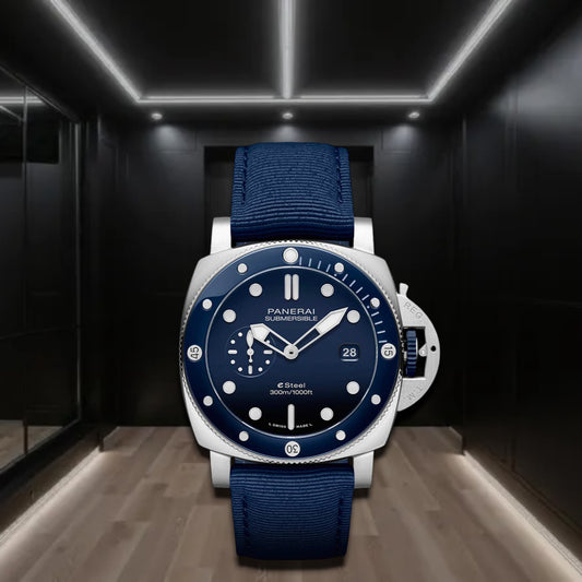 Panerai Submersible Quarantaquattro Esteel Blu Profondo 44mm